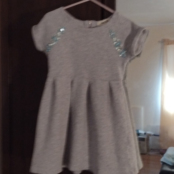 Girls dress 4T - Picture 16 of 16